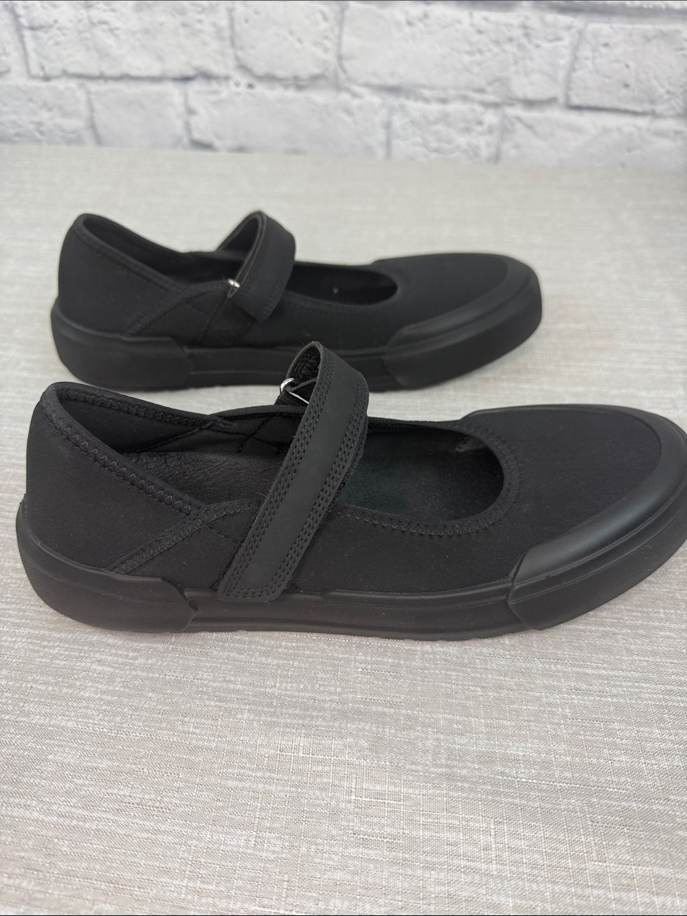 Free People Sporty Mary Janes Size 40 - Picture 7 of 7